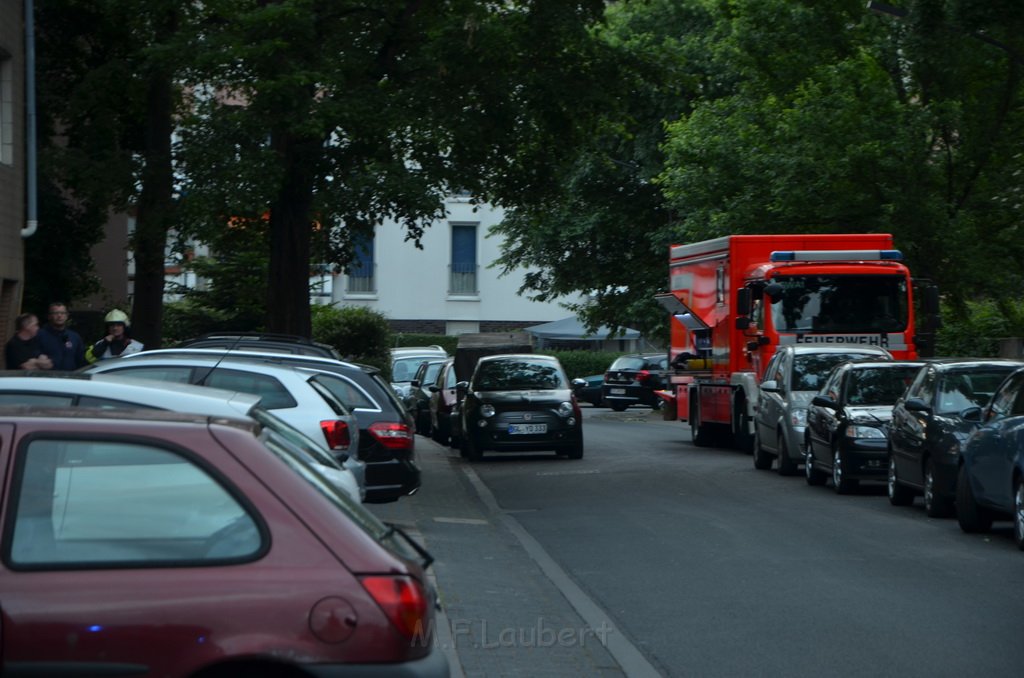 Feuer 2 Y Koeln Raderberg Stahleckstr P30.JPG - Miklos Laubert